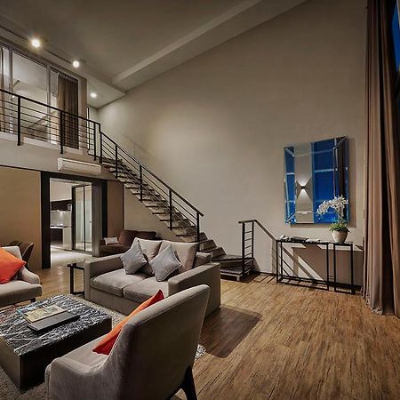 Maritime Luxury Suites George Town Dış mekan fotoğraf