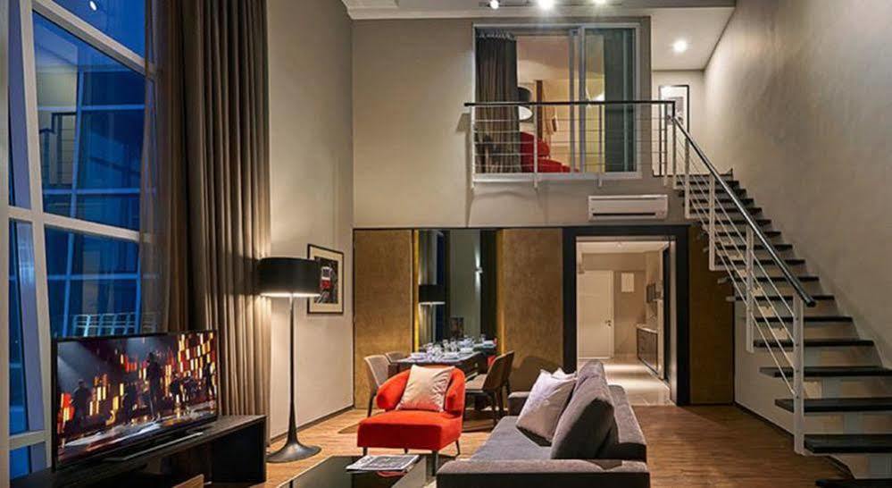 Maritime Luxury Suites George Town Dış mekan fotoğraf
