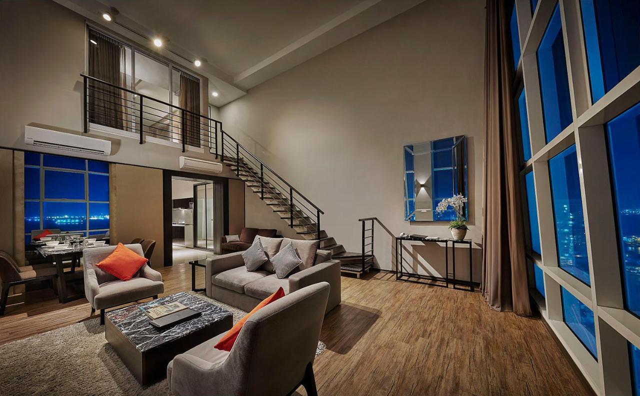 Maritime Luxury Suites George Town Dış mekan fotoğraf